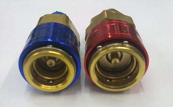 <b>船舶主機(jī)燃油快速接頭</b>