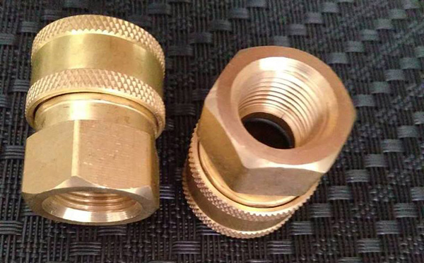 <strong>頂式液壓管快速接頭</strong>